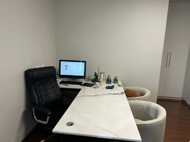MESA DE ESCRITÓRIO
