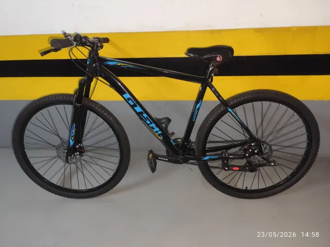 Excelente bicicleta GTSM1 Aro 29 . 27marchas. Quadro 21