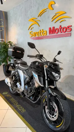 Yamaha FZ25 Fazer ABS 2020 - Preta