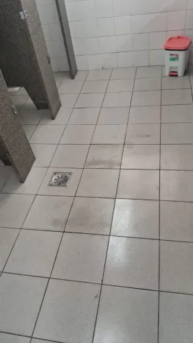 Faço Limpeza em geral 