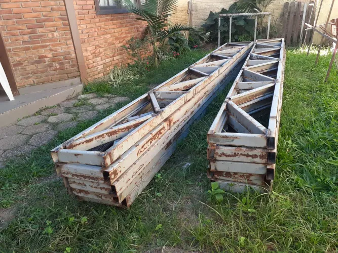Estruturas metalicas tesouras de pavilhão ,galpão ,para faser uma loja ,de carros ,etc..