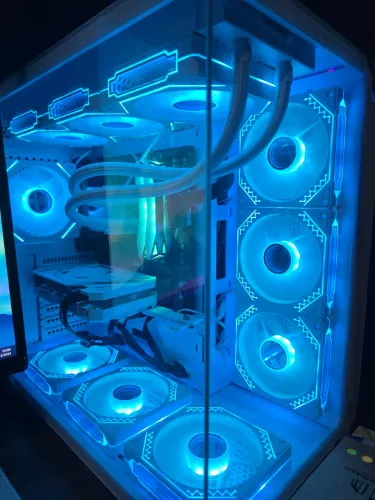 PC GAMER FULL WHITE RTX 4060