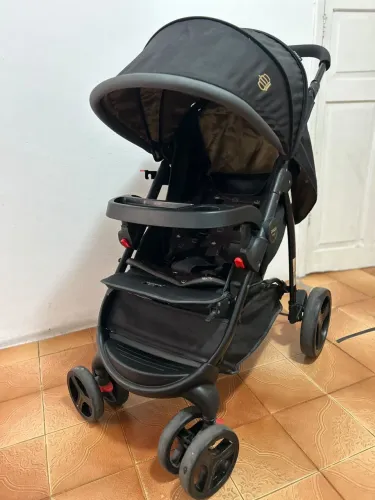 Carrinho de bebê cosco travel system