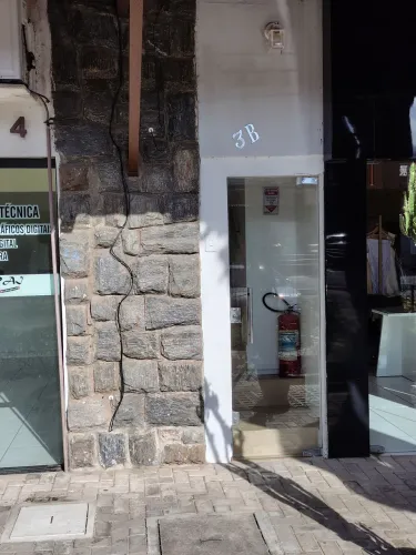 Sala ideal para escritório estética, esmalteria ou Massoterapia 