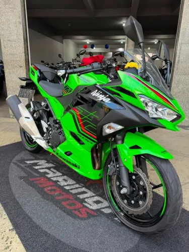 KAWASAKI NINJA 400. IMPECAVEL, ESTADO DE 0KM.