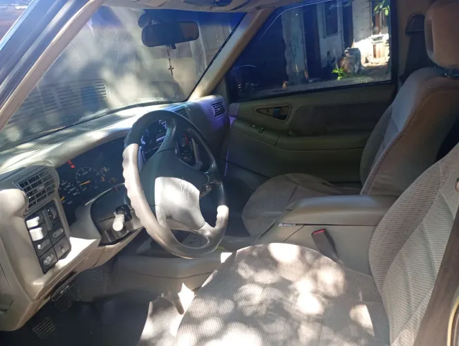Chevrolet S10 Blazer DLX 4.3 V6 1999