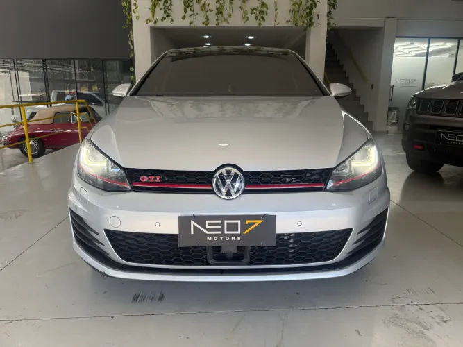 Volkswagen Golf GTI 2.0 TSI 220cv Aut. 2017
