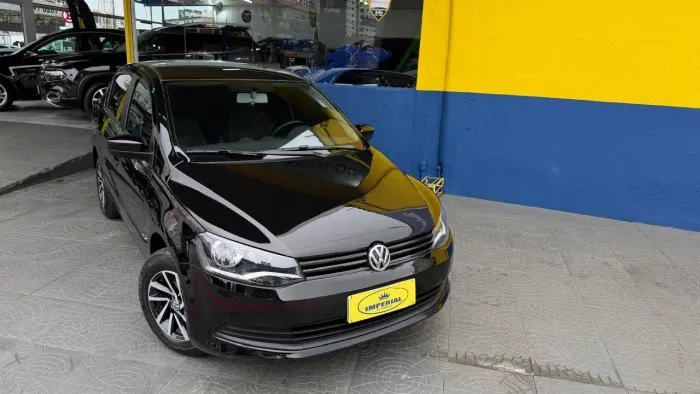 Volkswagen Fox 1.0 MI Total Flex 8V 5P 2013
