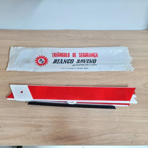 Triangulo segurança Escort Gol Fusca Brasília original novo
