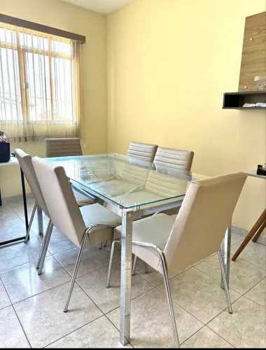 Mesa de jantar de vidro 6 cadeiras
