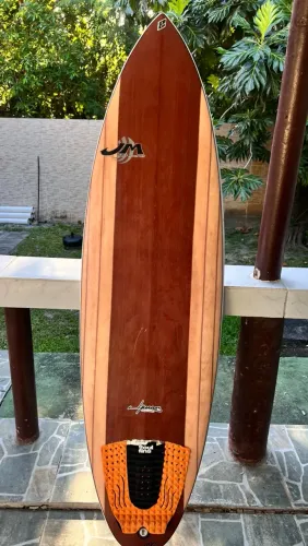 Prancha de Surf Semi Nova
