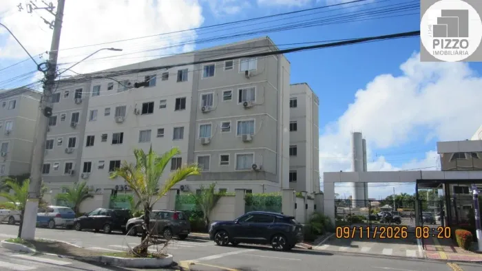 APARTAMENTO RESIDENCIAL em Lauro de Freitas - Bahia, Centro