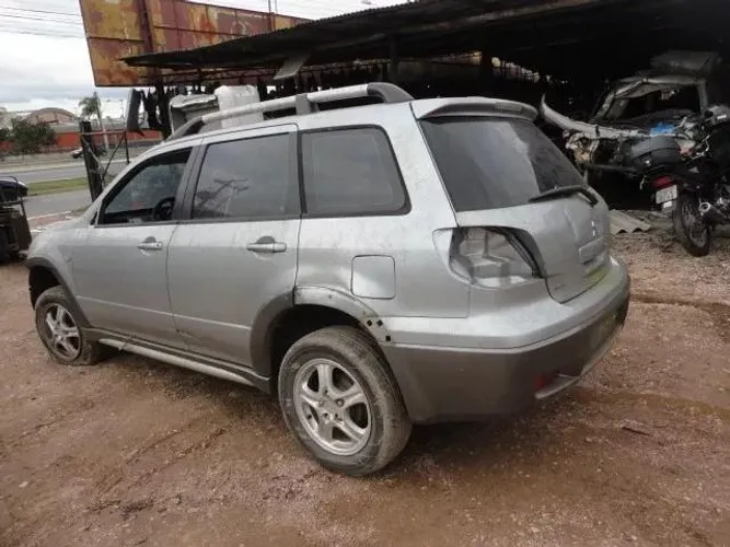 Sucata Mitsubishi Airtrek Mivec 2005 Retirada De Peças