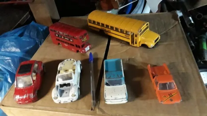 Minis de metal sucata restauro, diorama ou oficina a partir de 12,00 LEIA - 0812