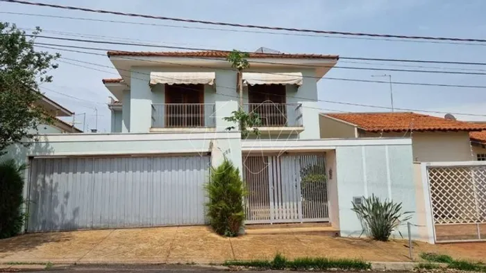 Venda de Casas / Sobrado na cidade de Araraquara