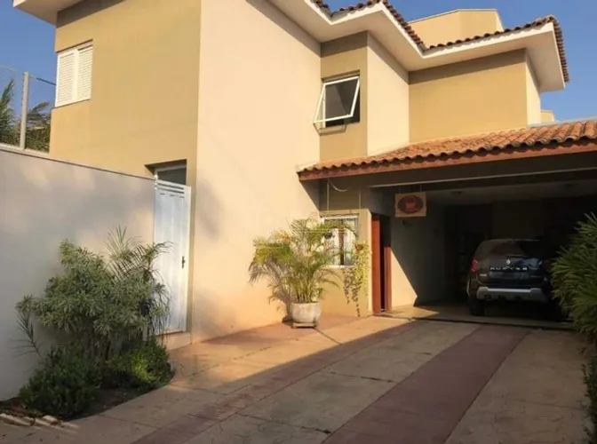Venda de Casas / Sobrado na cidade de Araraquara