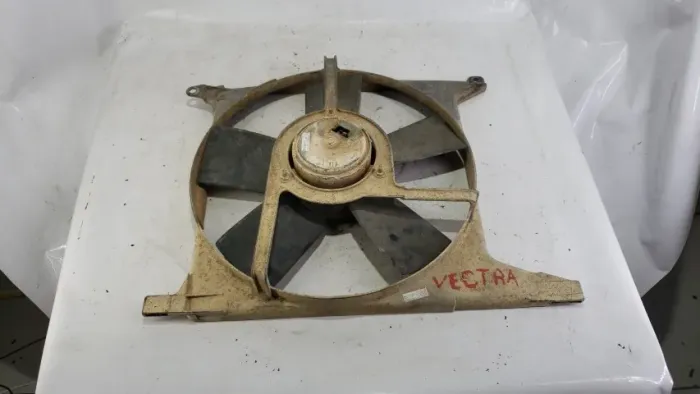 Defletor ventoinha GM Vectra Calibra 93/96 c/detalhe 