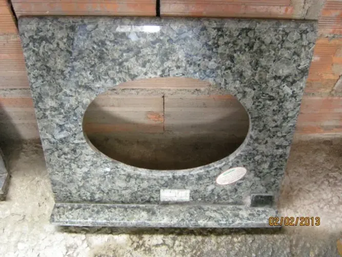 Pia Granito verde malhada 63cm x 53cm