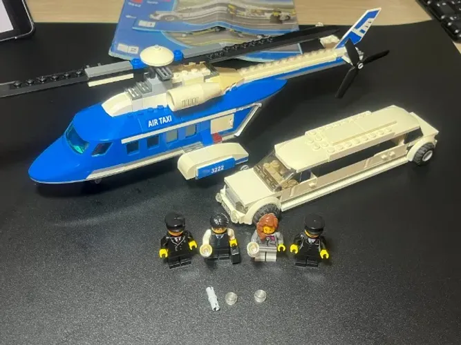 Lego City 3222 Helicóptero E Limusine