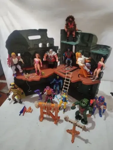 Castelo de Grayskull He-Man e os Master do Universo