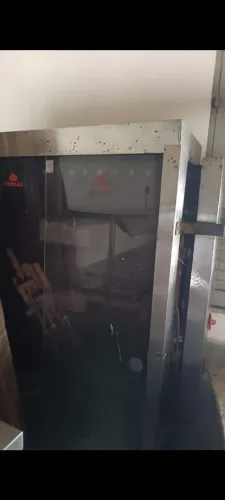 Máquina de assar frango