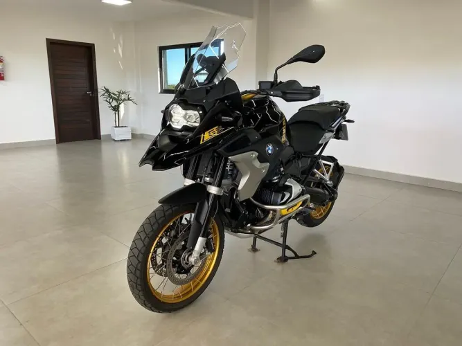 R 1250 GS PREMIUM SÉRIE 40 ANOS PRETA 2021/2022
