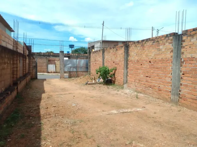 Oportunidade única no condomínio Porto Rico Santa Maria 