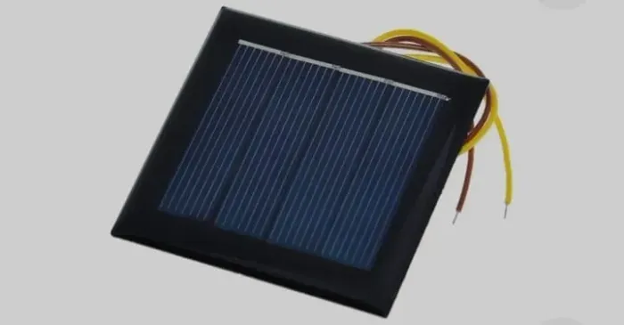 2 Placas Solares e 2 Leds para circuito