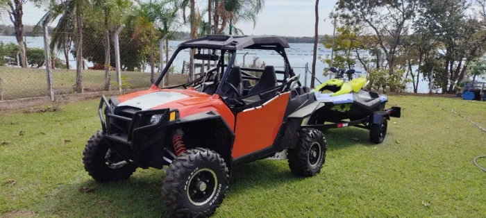 Quadriciclo Utv Polaris RZR 900 