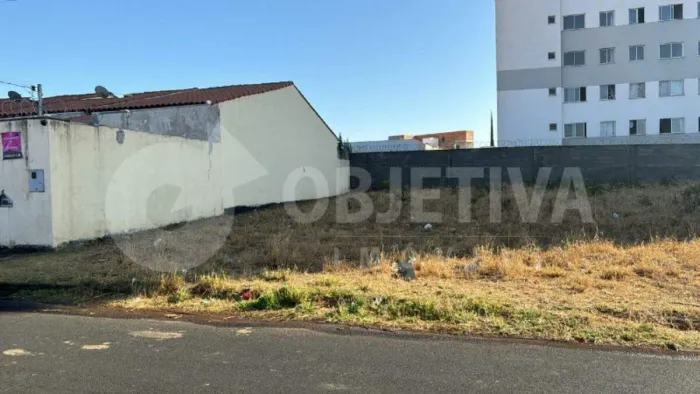 Terreno à venda, JARDIM CANAA - UBERLANDIA/MG