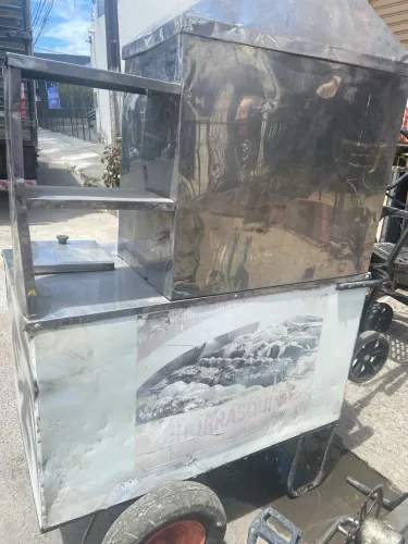 Carrinho de espetinho