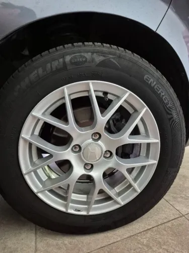 Pneus Michelin 185/65r15