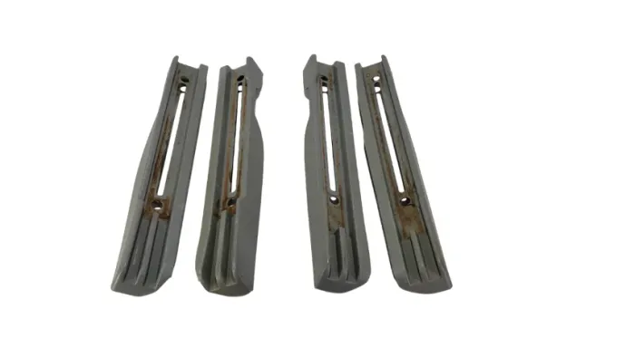 Conjunto capa dos trilhos dos bancos VW Gol Saveiro Parati confortline sportline c/ avaria