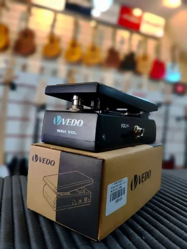 Pedal de Volume / Wah Vedo VD-808 (NOVO!)