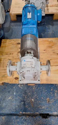Bomba de engrenagem para produtos alto ter de viscosidade.