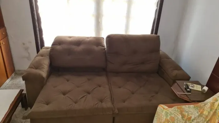 Sofá retrátil
