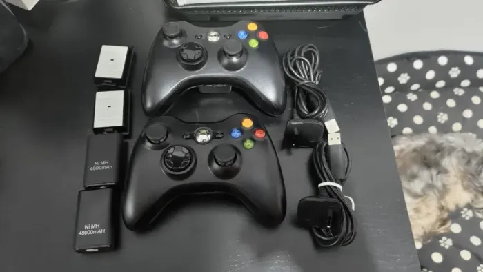 Kit 2 Controles Xbox 360 Sem Fio | com Bateria | Cabo Usb | Adaptador USB