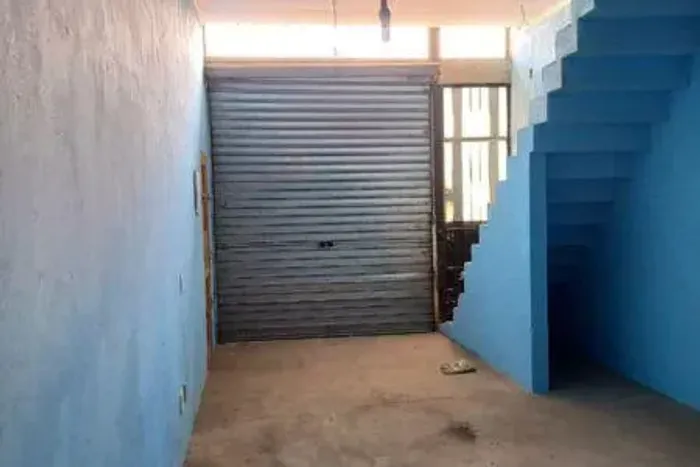 Salão para alugar em Osasco, Santa Maria, com 250 m²