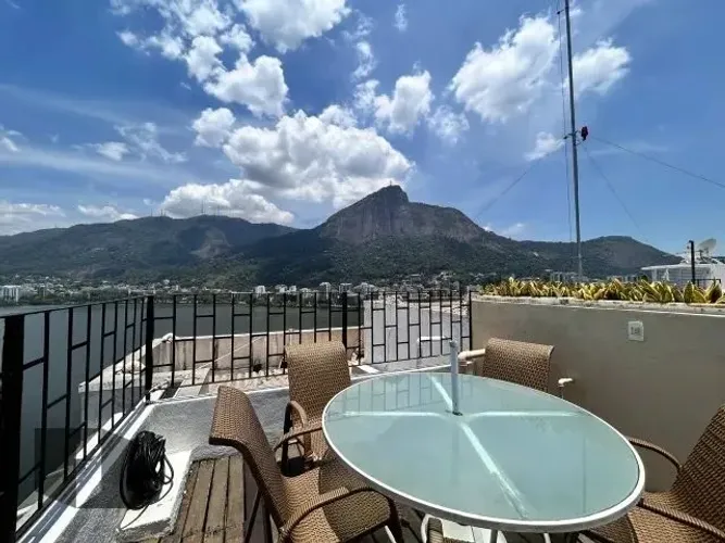 Cobertura em Lagoa