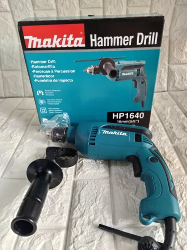 FURADEIRA MAKITA 750W