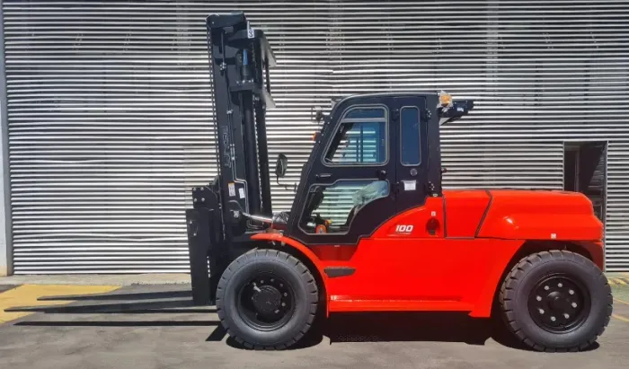 Empilhadeira, Nova, Diesel, 10t, Duplex 4,0m C/ Cabine e Ar!