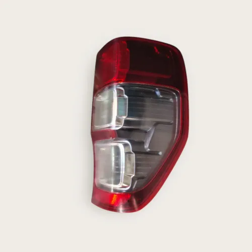 Lanterna Ford Ranger Storm fumê 20/24 LD