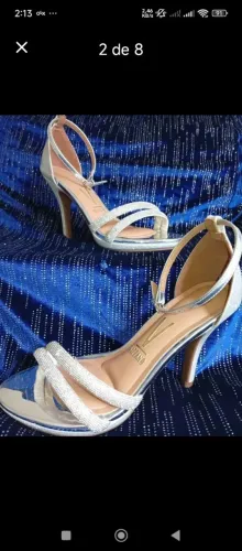 Salto alto prata de brilho 