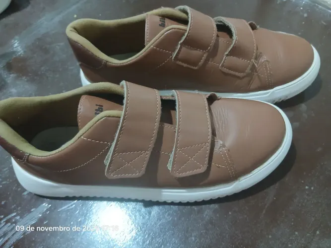 Sapato BiBi couro 36
