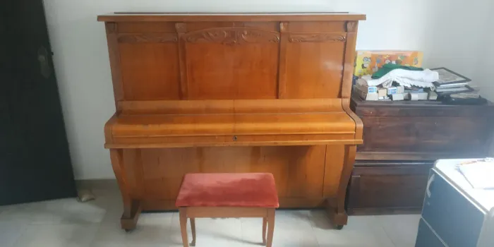 Piano Essenfelder de armário (vertical) 