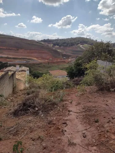 Lote localizado no bairro Paraiso