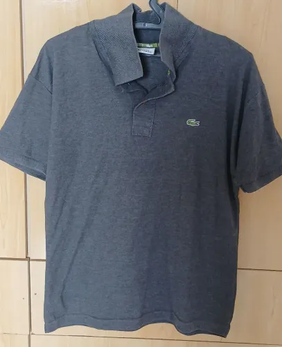 3 camisas masculino adulto tamanho P , por 100 reais o lote 