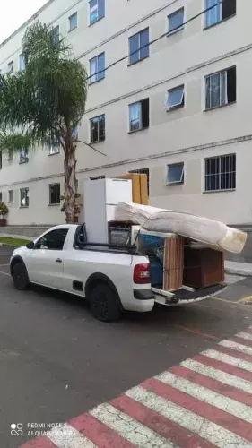 Picape frete mudança baú 