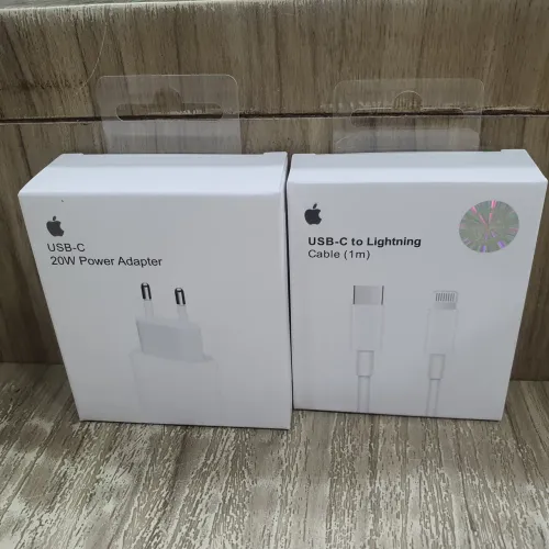 Carregador USB-C 20W Apple e Cabo Lightning 1m