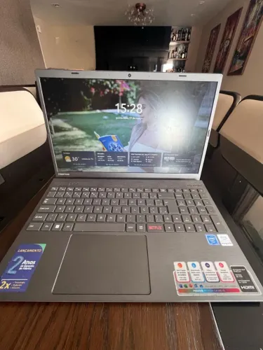 Vendo notebook positivo lançamento